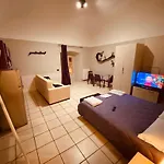 Hh Hermoso Housing Aparthotel