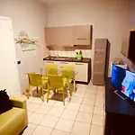 Hh Hermoso Housing 3*