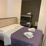 Hh Hermoso Housing Apartmanhotel 3*