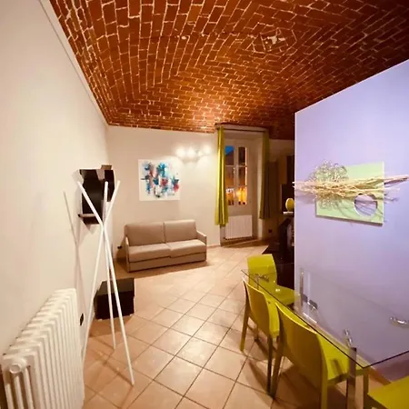 Hh Hermoso Housing 3* Валенца