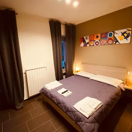 Hh Hermoso Housing 3* Valenza