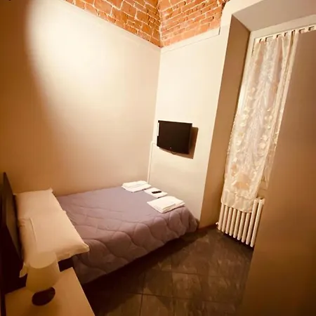 Hh Hermoso Housing Apart-hotel Valenza