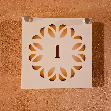 Hh Hermoso Housing Aparthotel