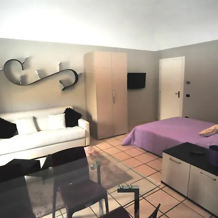 Apartahotel Hh Hermoso Housing 3*