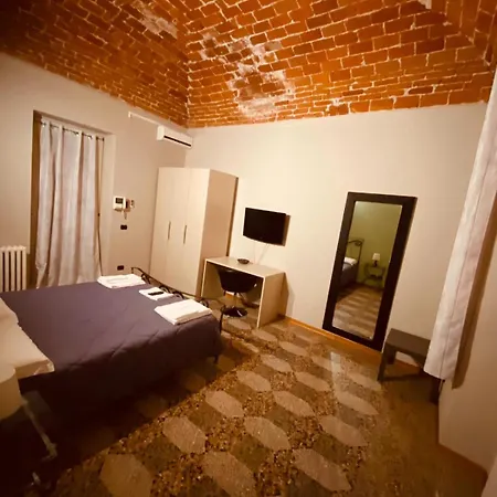 Hh Hermoso Housing 3*