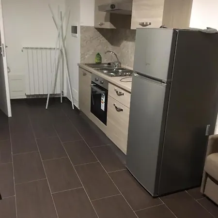 Hh Hermoso Housing 3* Valenza