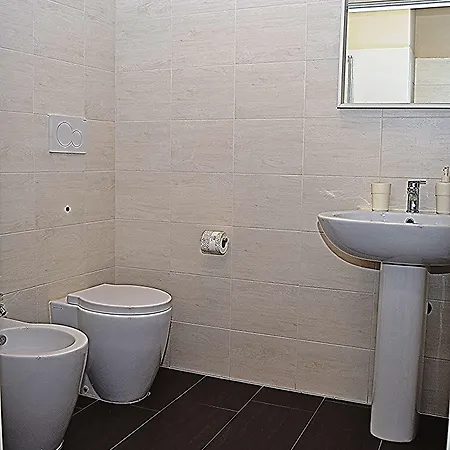 Hh Hermoso Housing Apartahotel Valenza