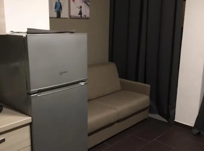 Hh Hermoso Housing 3* Valenza