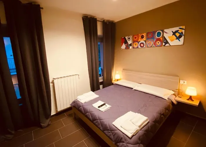 Hh Hermoso Housing 3* Valenza