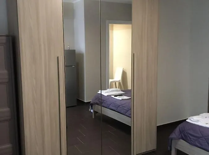 Hh Hermoso Housing Valenza