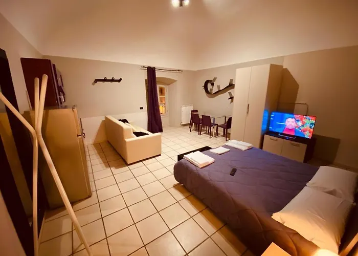 Hh Hermoso Housing Aparthotel