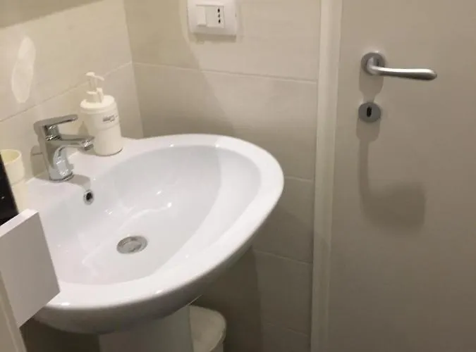Hh Hermoso Housing Aparthotel